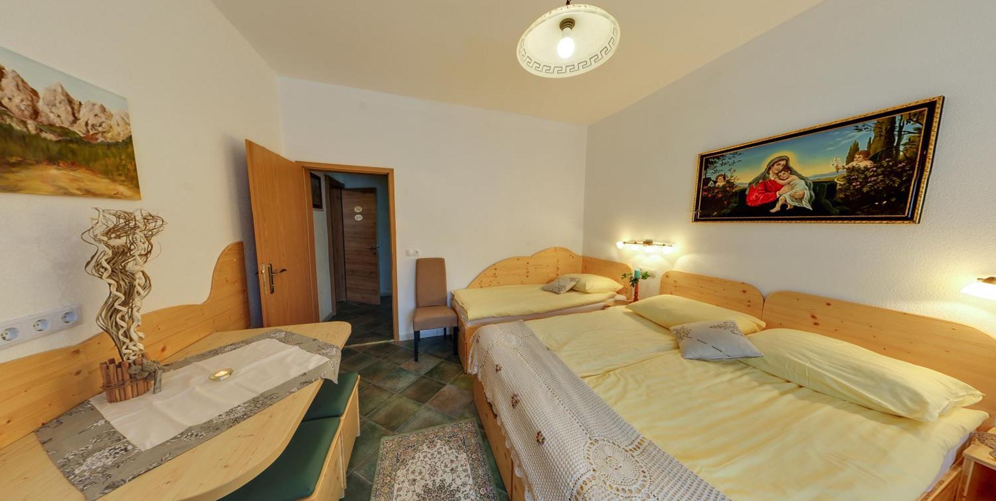 Mama'S House Pansiyon Cerklje na Gorenjskem Dış mekan fotoğraf